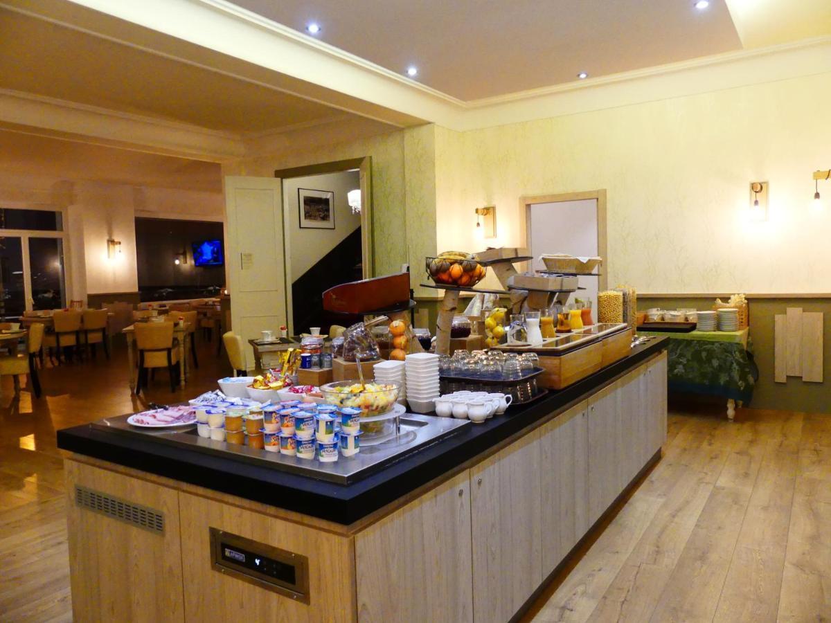 Logis Hotel Des Bains Gerardmer Bagian luar foto