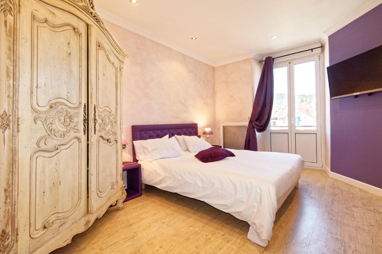 Logis Hotel Des Bains Gerardmer Bagian luar foto