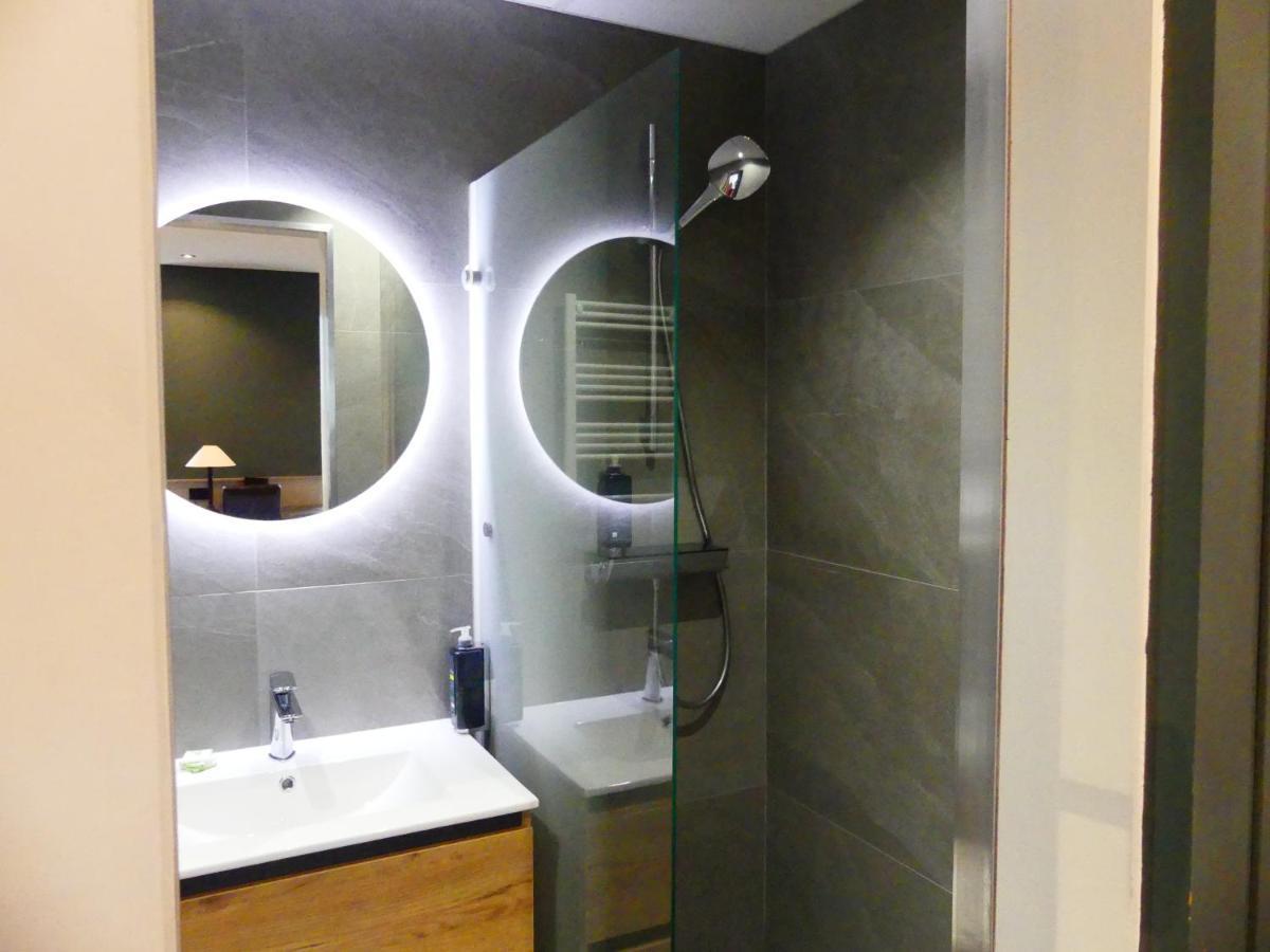 Logis Hotel Des Bains Gerardmer Bagian luar foto