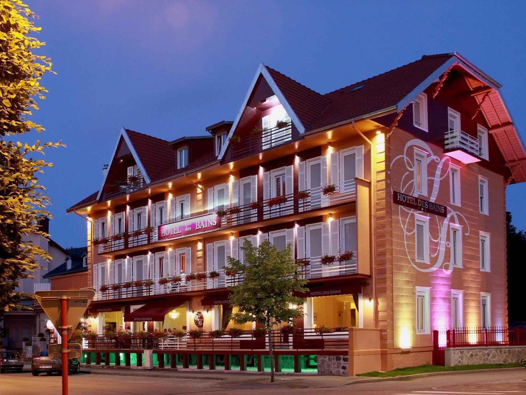 Logis Hotel Des Bains Gerardmer Bagian luar foto