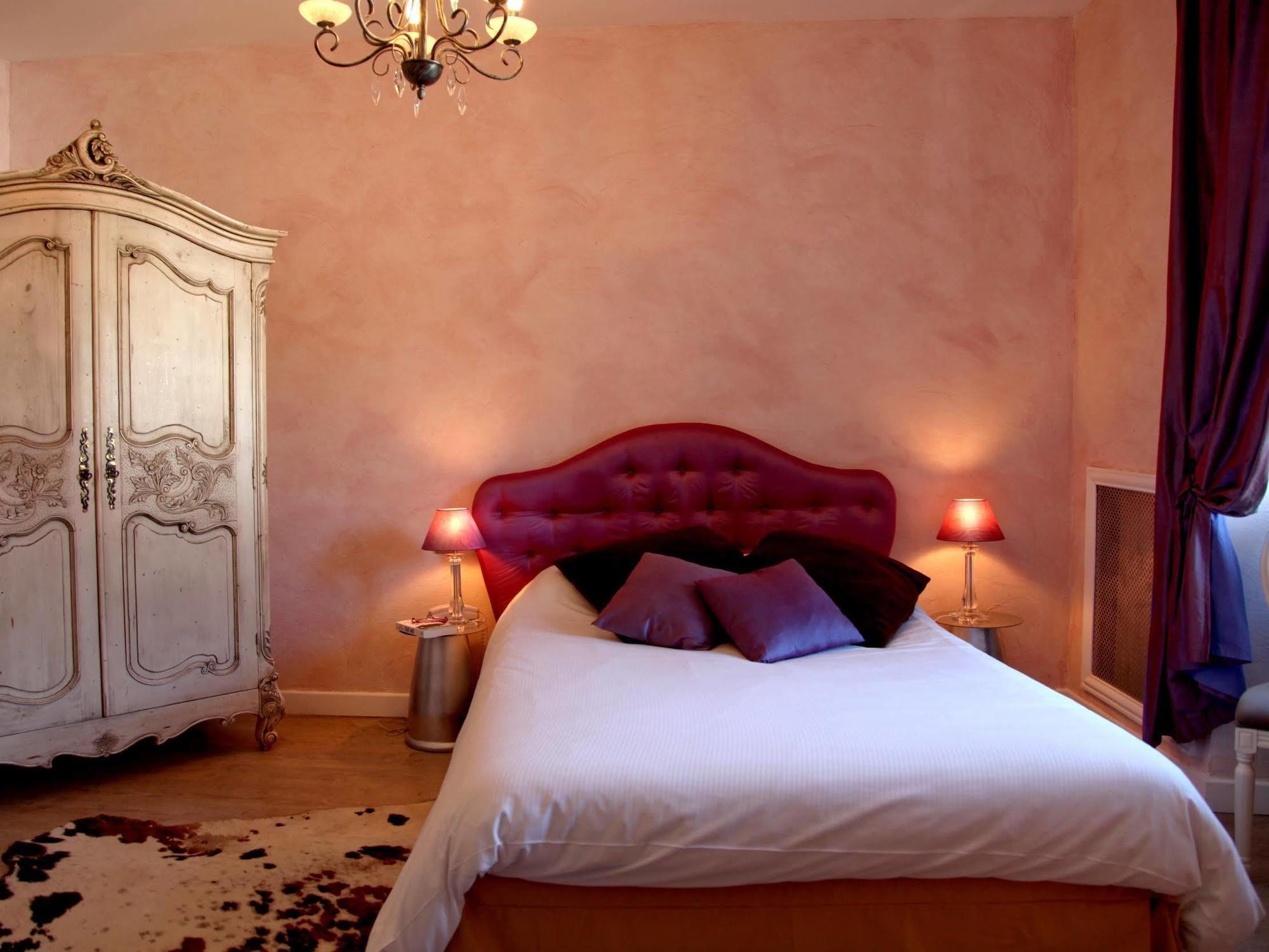 Logis Hotel Des Bains Gerardmer Bagian luar foto