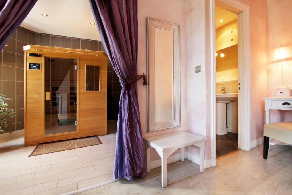 Logis Hotel Des Bains Gerardmer Ruang foto